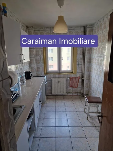 Obor, Colentina, Teiul Doamnei langa sectia 7 pol.